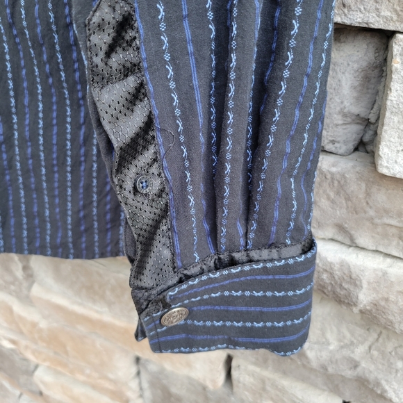 Fender Brand Shirt - Picture 4 of 8